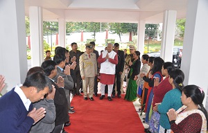 Governor designate Shri PB Acharya received by Raj Bhavan Officer & Officials at Raj Bhavan, Itanagar on 28th January 2017.